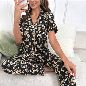 Beast4you Floral Print Contrast Piping PJ Set